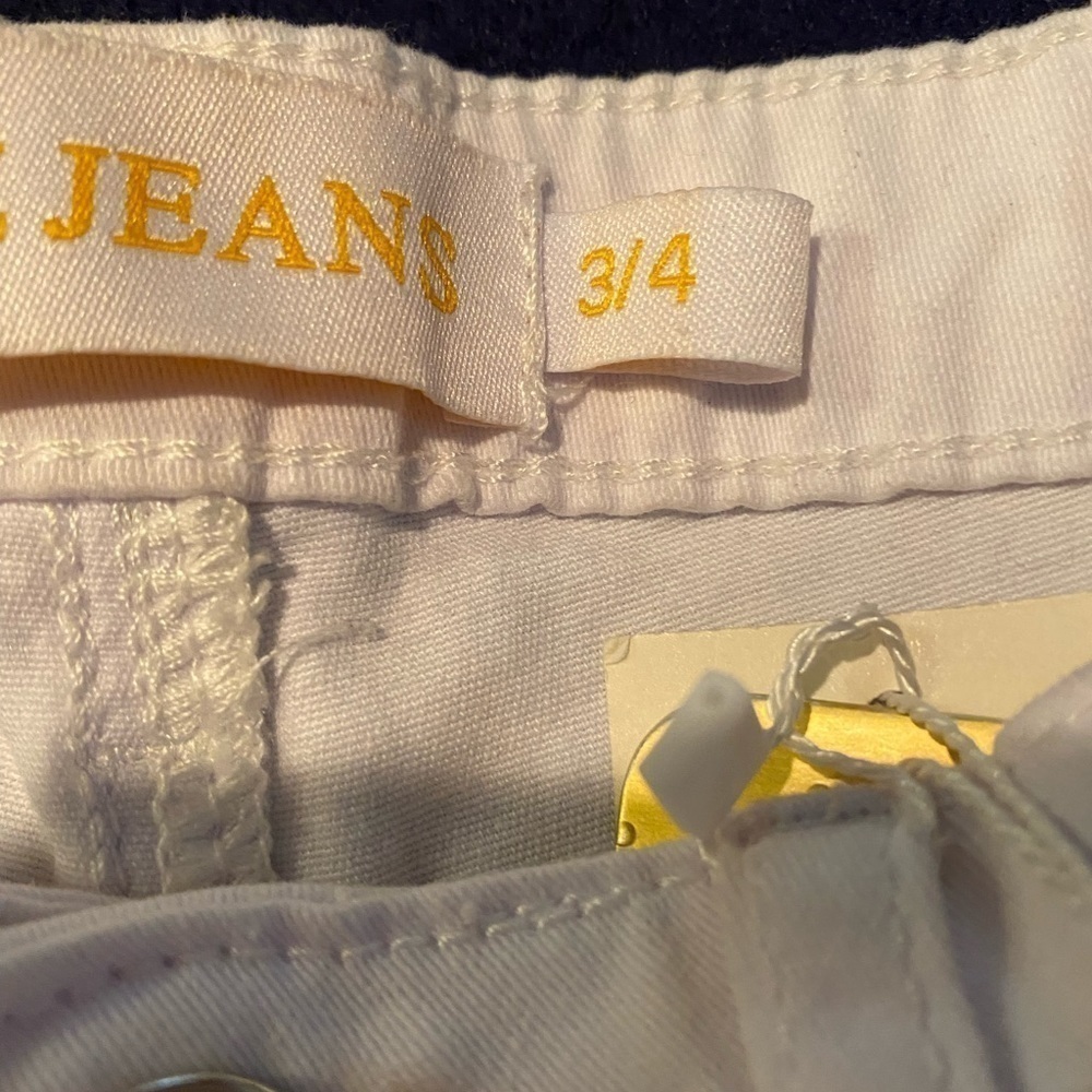 Buzz Jeans, Distressed - Picture 6 of 11